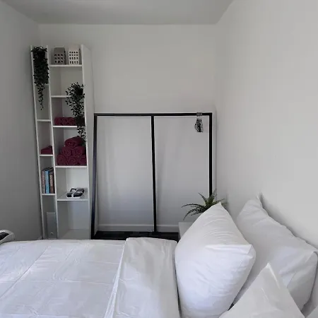 In With Loads Of Amenities Appartamento *